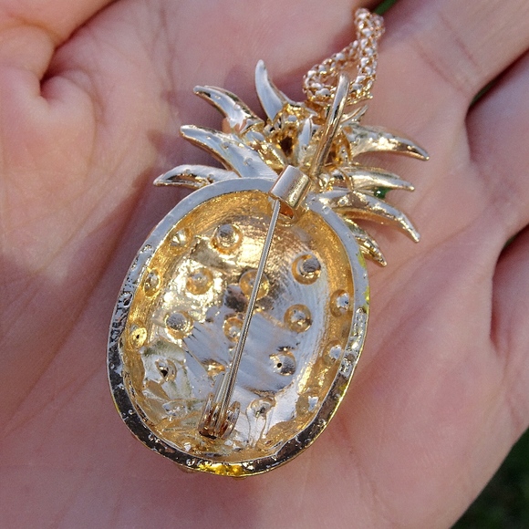 Iridescent Jewel Golden Pineapple Pin Summer Fruit Statement Necklace / Brooch - Picture 6 of 8